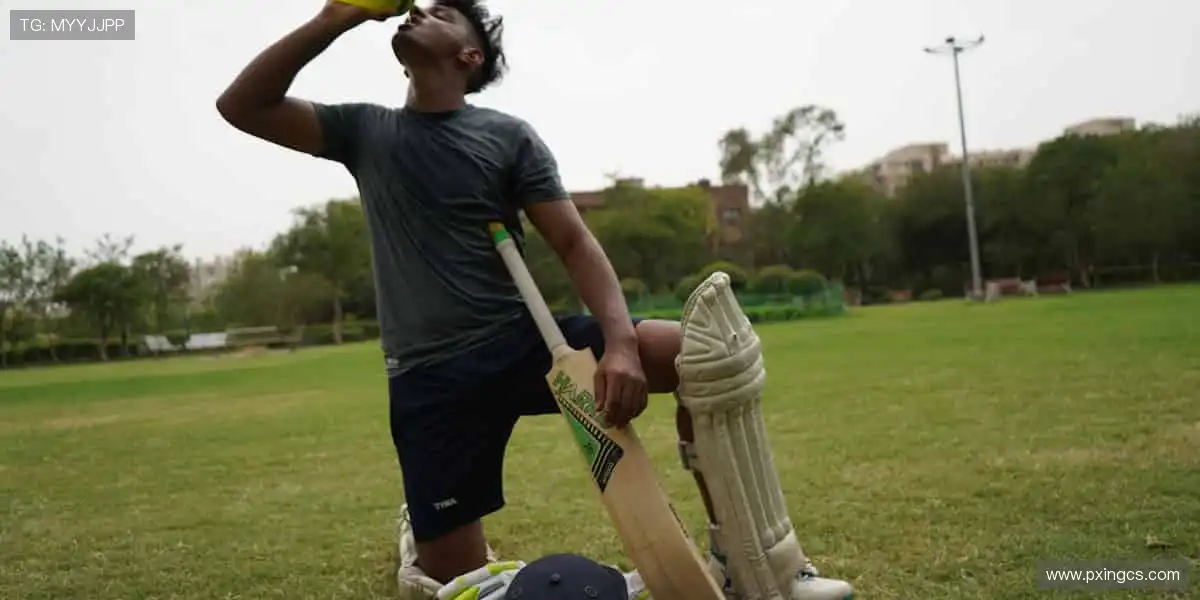 从训练场到直播间,我们与你同在!🏟️📱